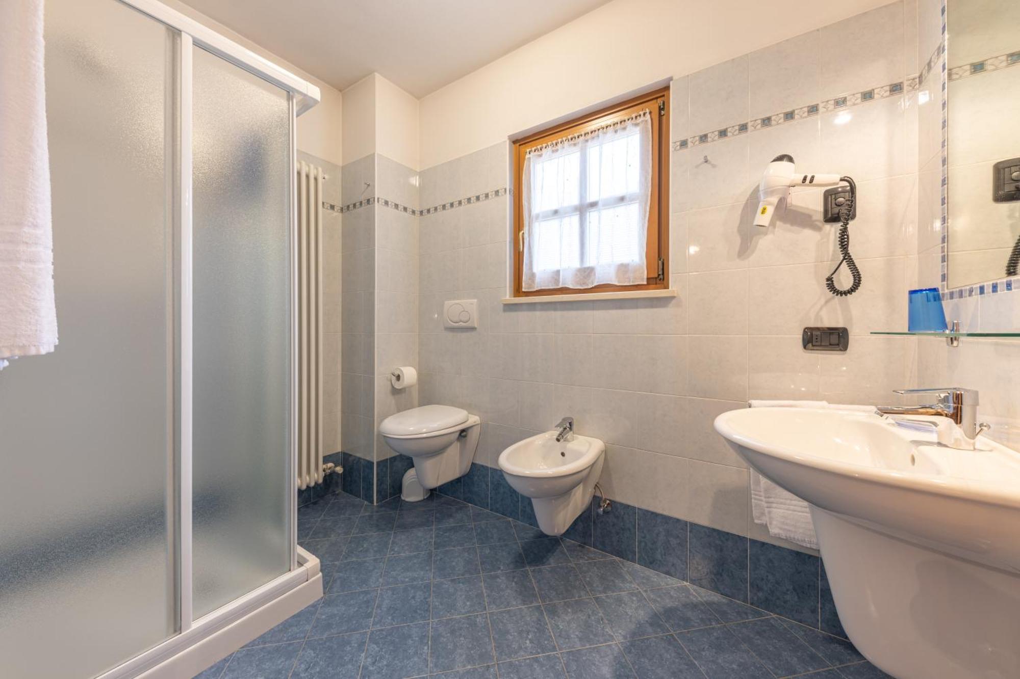 Standard Double Room,1742788793:JPEG